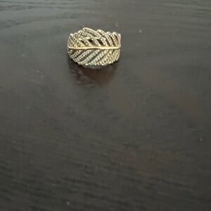 Rose Gold Leaf Design Ring